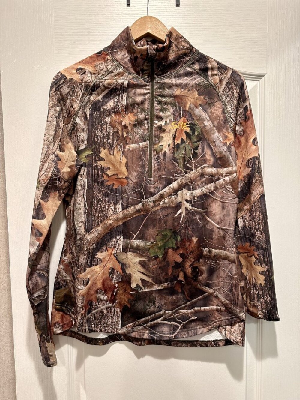 SHE - Outdoor Camo Quarter Zip Pullover - Perfect Condition!